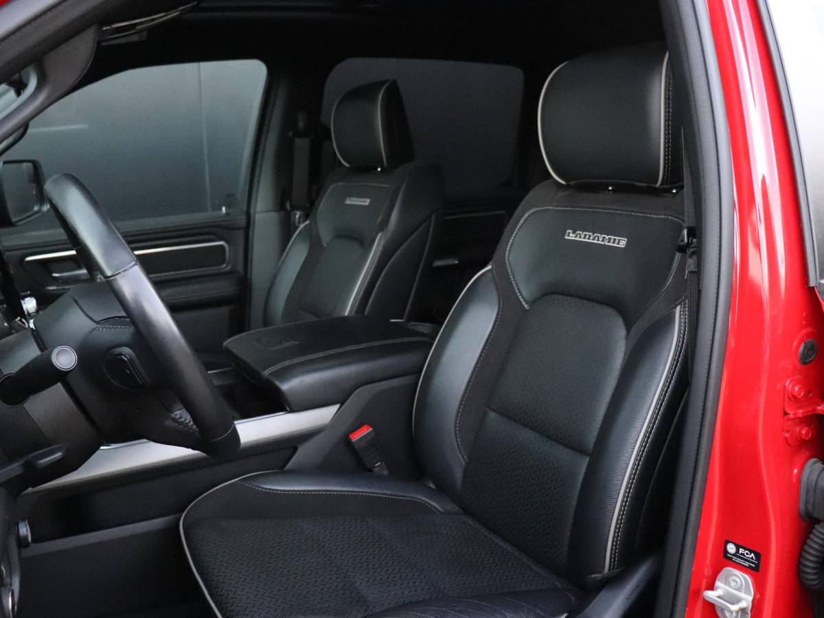 Dodge Ram 1500 Dodge Ram 1500 5.7 V8 4×4 Crew Cab Laramie | LPG | H&K | LEDER | MEMORY | PANO | LUCHTVERING | TREKHAAK | STOELVERK. | 360° CAMERA | CAMERA | NAVI | CRUISE |