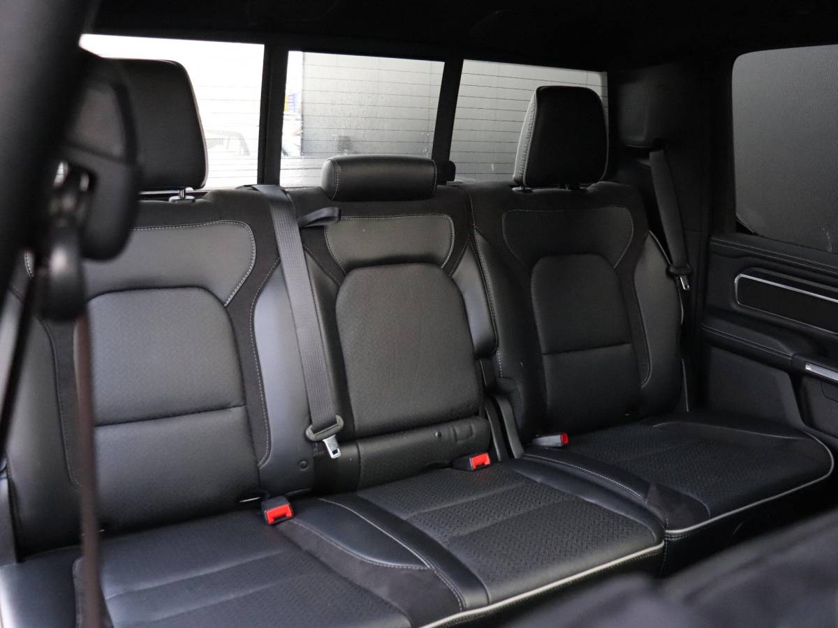 Dodge Ram 1500 Dodge Ram 1500 5.7 V8 4×4 Crew Cab Laramie | LPG | H&K | LEDER | MEMORY | PANO | LUCHTVERING | TREKHAAK | STOELVERK. | 360° CAMERA | CAMERA | NAVI | CRUISE |