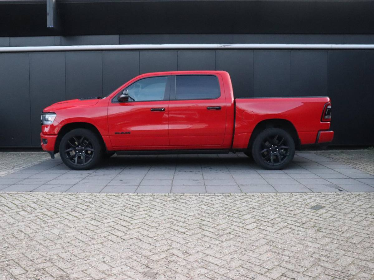 Dodge Ram 1500 Dodge Ram 1500 5.7 V8 4×4 Crew Cab Laramie | LPG | H&K | LEDER | MEMORY | PANO | LUCHTVERING | TREKHAAK | STOELVERK. | 360° CAMERA | CAMERA | NAVI | CRUISE |