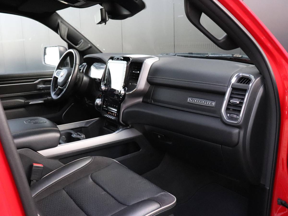 Dodge Ram 1500 Dodge Ram 1500 5.7 V8 4×4 Crew Cab Laramie | LPG | H&K | LEDER | MEMORY | PANO | LUCHTVERING | TREKHAAK | STOELVERK. | 360° CAMERA | CAMERA | NAVI | CRUISE |