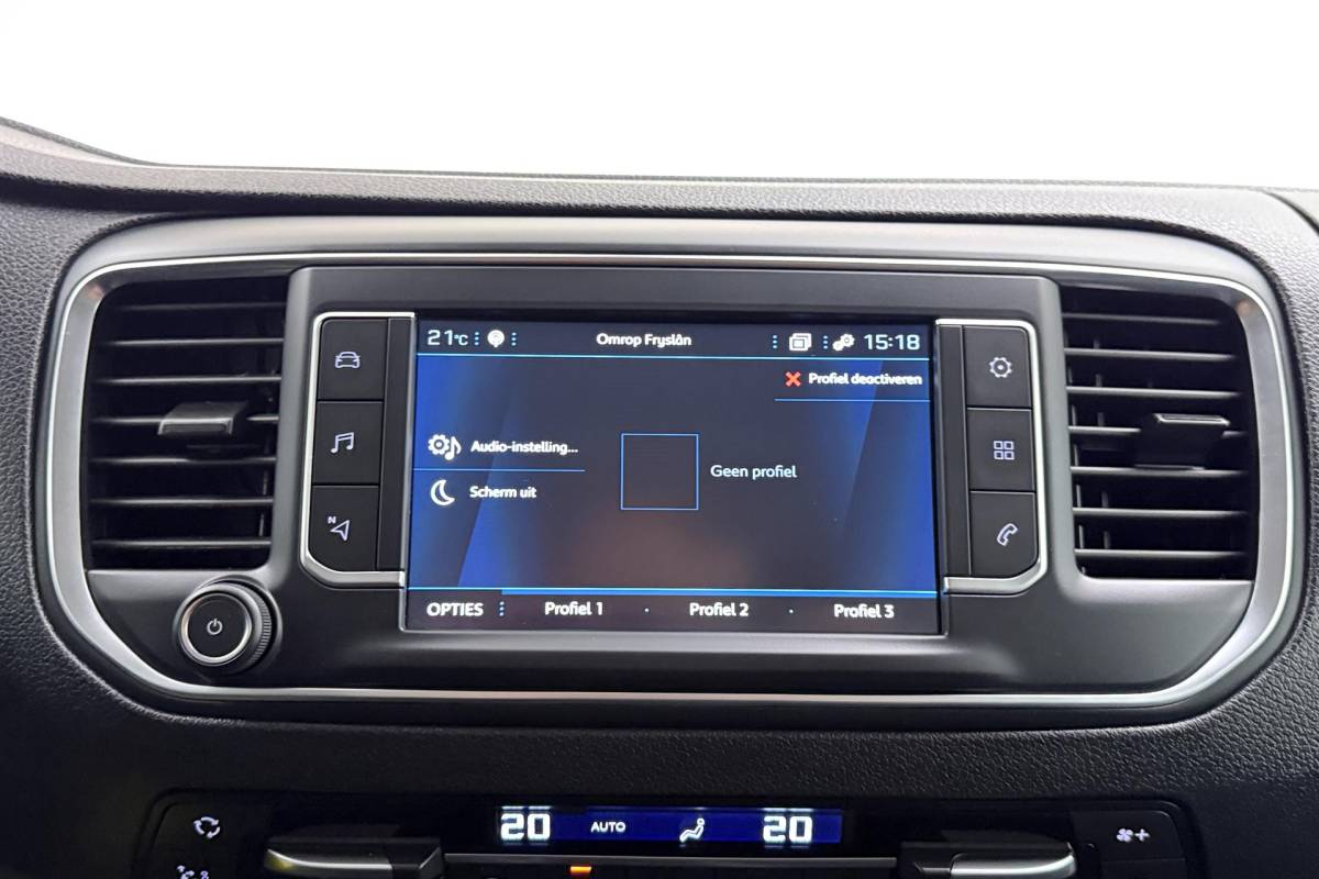 Peugeot Expert Peugeot Expert 2.0 BlueHDI 180pk Automaat Standard Asphalt | Navigatie | Achteruitrijcamera | Climate control | Cruise control | Parkeersensoren | Laadruimte betimmerd | Xenon