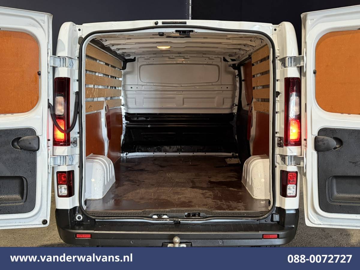 Renault Trafic Renault Trafic 2.0 Blue dCi 130pk L2H1 Euro6 Airco | LED |  2500kg Trekhaak | Cruisecontrol Parkeersensoren, Bijrijdersbank