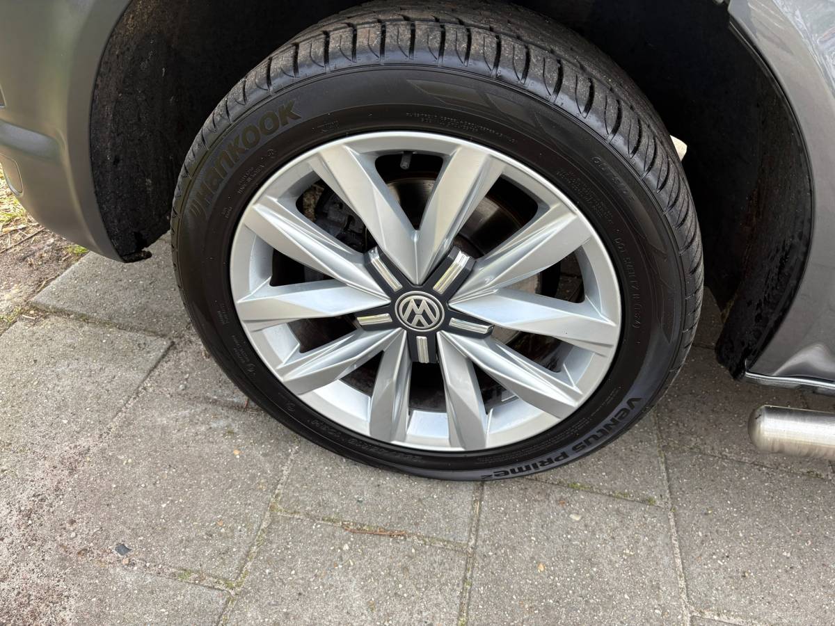 Volkswagen Transporter Volkswagen Transporter 2.0 TDI L1H1 HIGHLINE DSG AUTOMAAT, EURO6, Distr. vv, ORIG Nederlands, lederen bekleding, Navi, Cruise