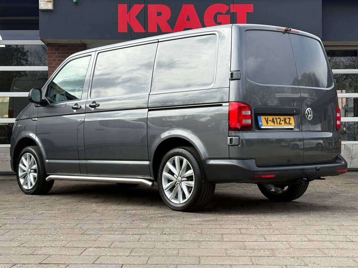 Volkswagen Transporter Volkswagen Transporter 2.0 TDI L1H1 HIGHLINE DSG AUTOMAAT, EURO6, Distr. vv, ORIG Nederlands, lederen bekleding, Navi, Cruise
