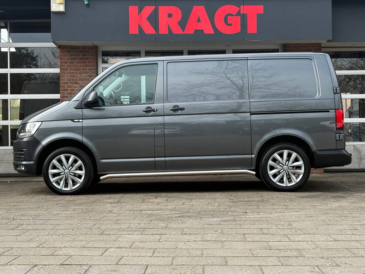 Volkswagen Transporter Volkswagen Transporter 2.0 TDI L1H1 HIGHLINE DSG AUTOMAAT, EURO6, Distr. vv, ORIG Nederlands, lederen bekleding, Navi, Cruise