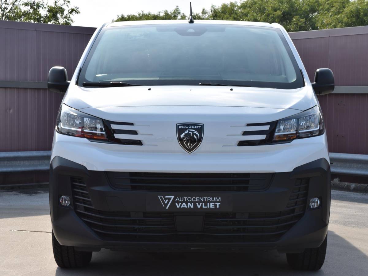 Peugeot e-Expert Peugeot e-Expert EV L2 75 kWh Surround NAV pakket | Geïsoleerde comfort scheidingswand met vaste ruit | Reservewiel | 7.9% financial lease mogelijk
