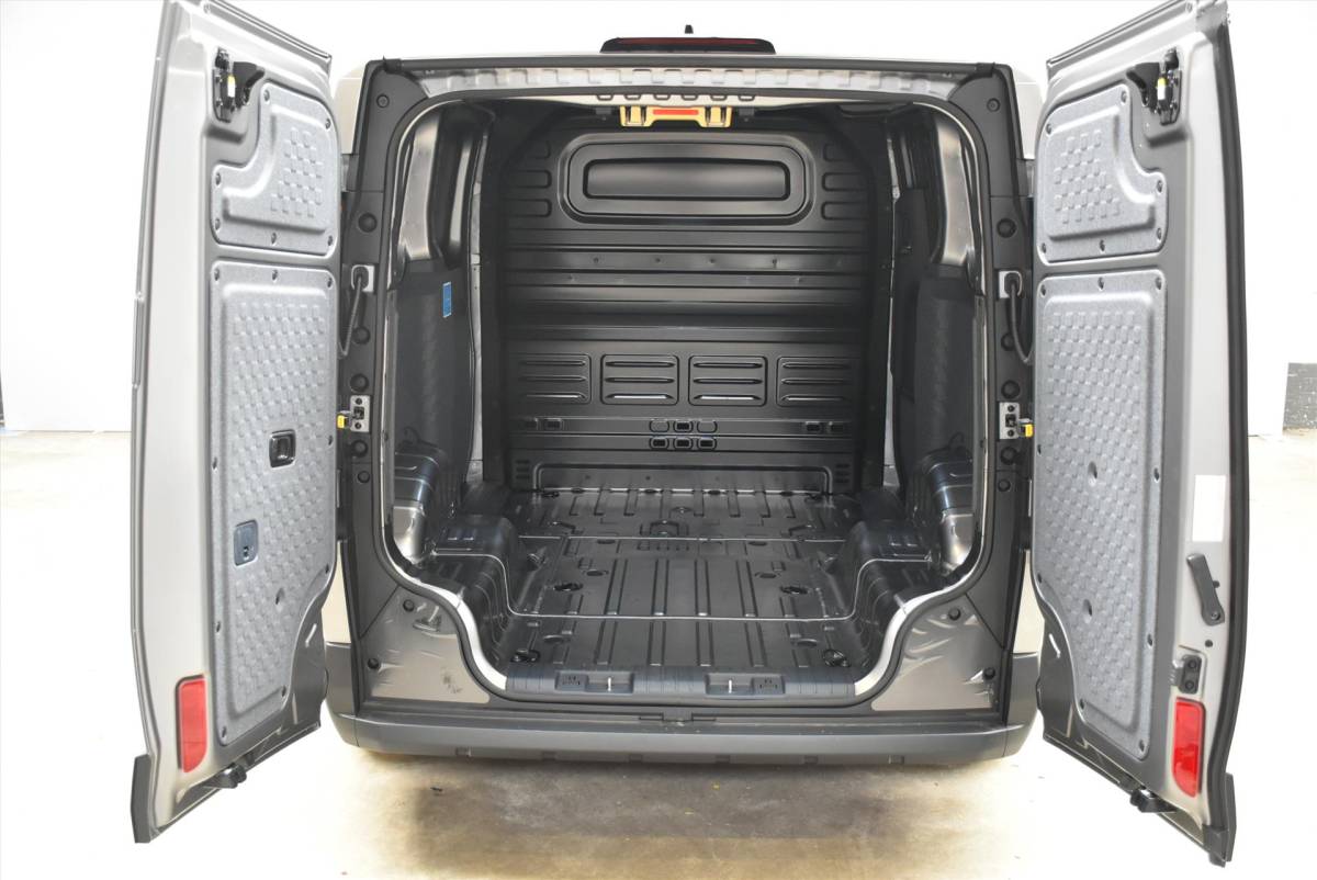 Kia PV5 Kia Pv5 Cargo 71,2 kWh 163pk L2H1 ELITE NIEUW