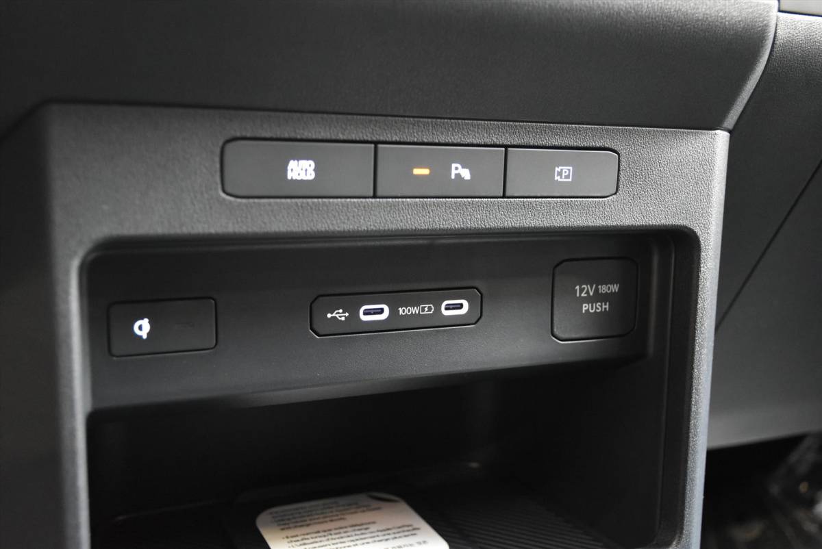 Kia PV5 Kia Pv5 Cargo 71,2 kWh 163pk L2H1 ELITE NIEUW