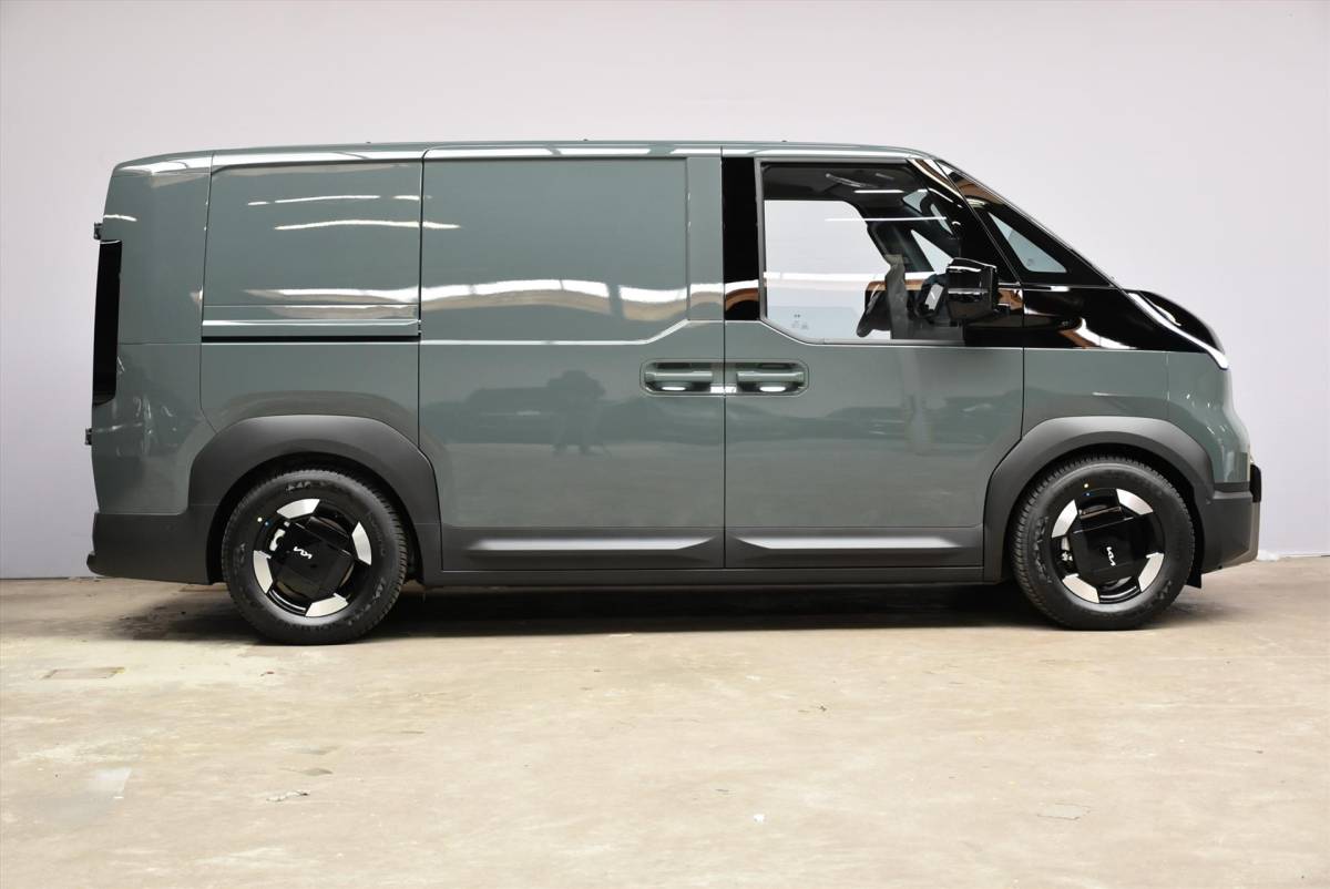 Kia PV5 Kia Pv5 Cargo 71,2 kWh 163pk L2H1 ELITE NIEUW