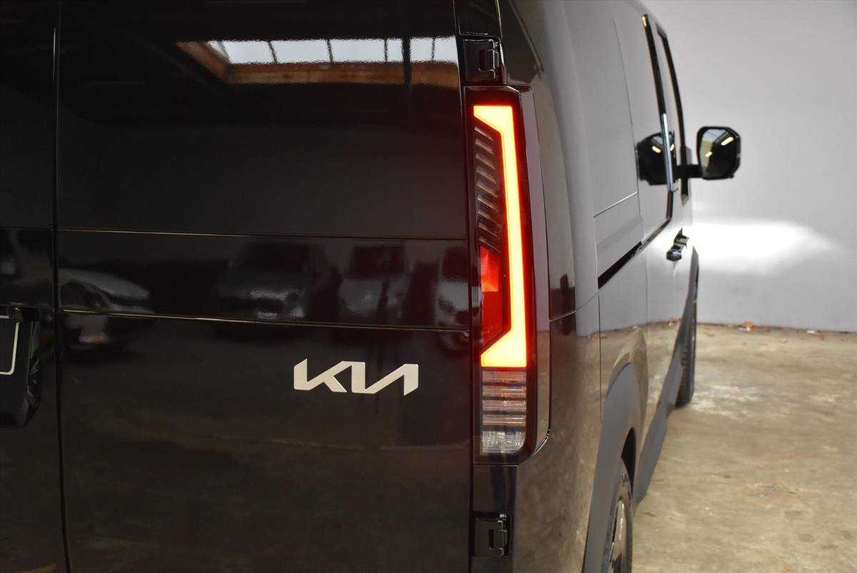Kia PV5 Kia Pv5 Cargo 71,2 kWh 163pk L2H1 ELITE NIEUW