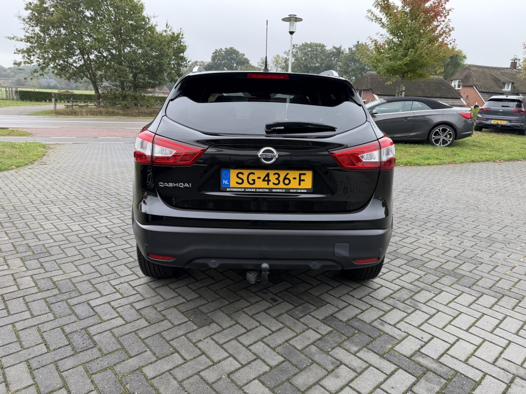 Nissan QASHQAI Nissan Qashqai 1.6 Tekna 17″