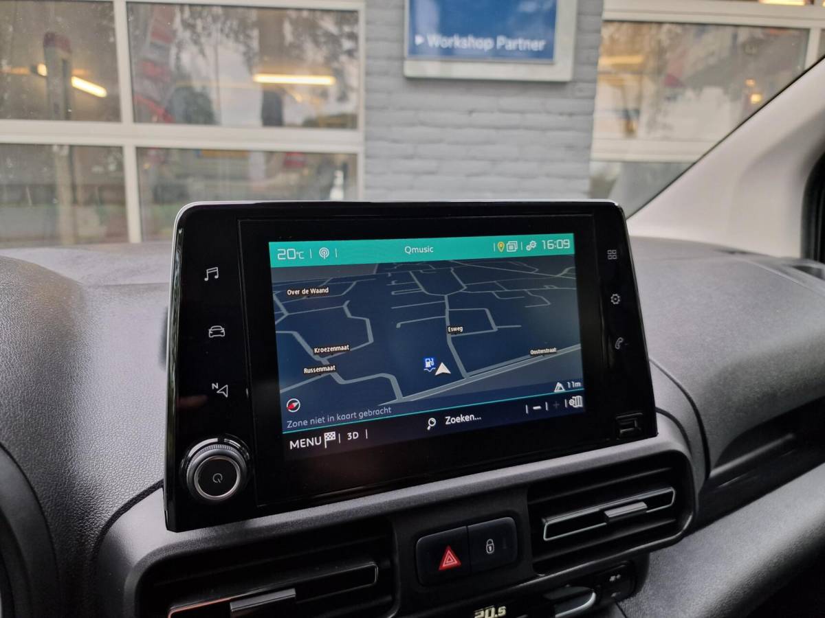 Citroën Berlingo Citroen Berlingo XL 1.2 PureTech Shine 7p.|Automaat|Clima|Carplay|Trekhaak|Camera|Head-up|7-persoons|