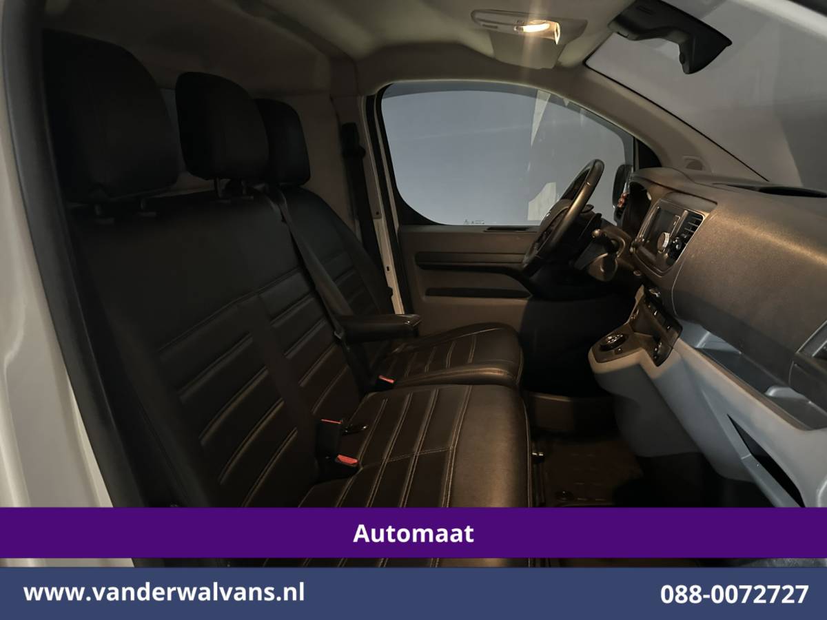 Opel Vivaro Opel Vivaro 2.0 CDTI 177pk Automaat L3H1 Inrichting Euro6 Airco | Camera | Navigatie | Apple Carplay | LM Velgen | Leder Android Auto, Cruisecontrol, 2500kg Trekhaak, Parkeersensoren, Bijrijdersbank