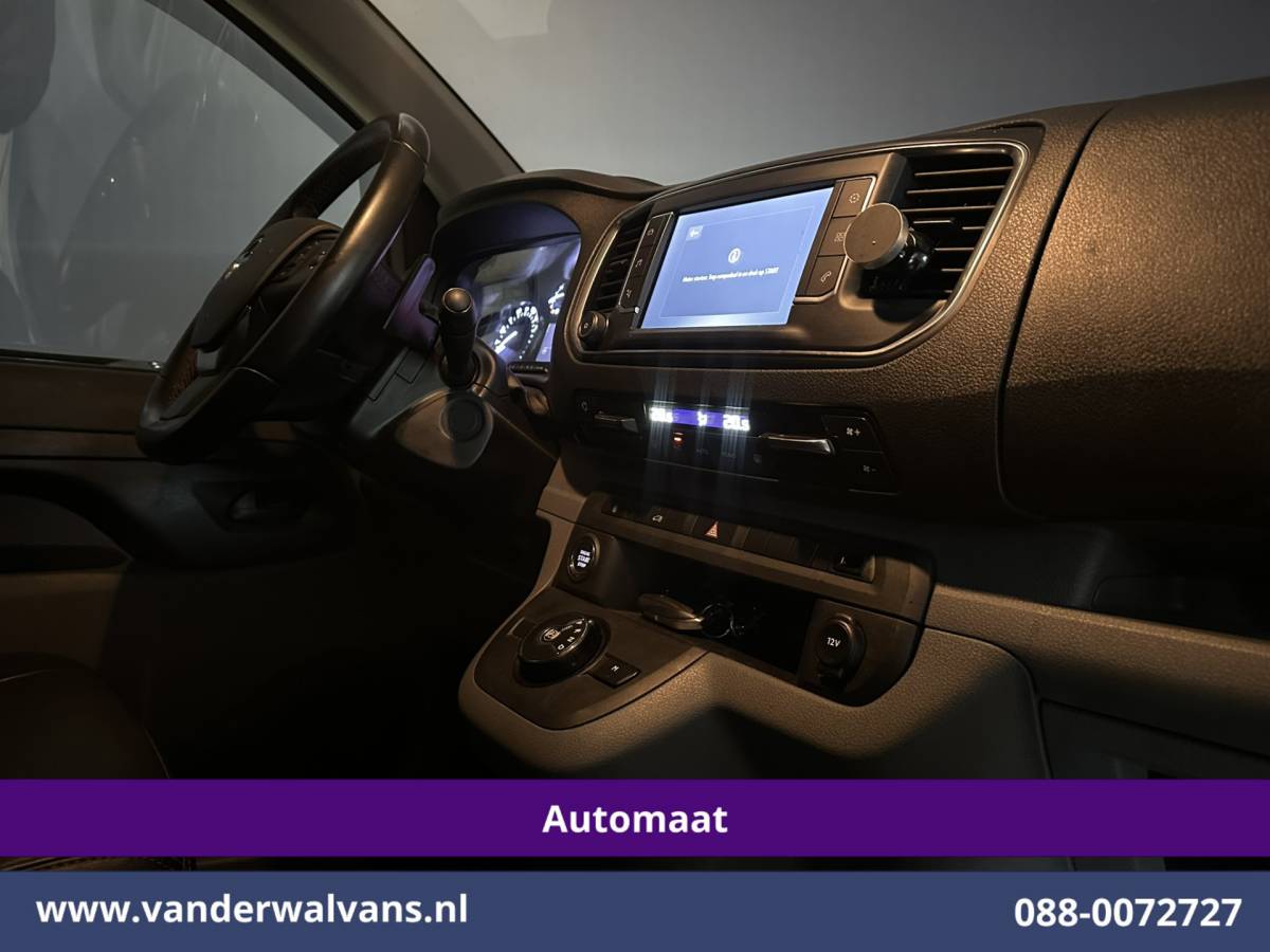 Opel Vivaro Opel Vivaro 2.0 CDTI 177pk Automaat L3H1 Inrichting Euro6 Airco | Camera | Navigatie | Apple Carplay | LM Velgen | Leder Android Auto, Cruisecontrol, 2500kg Trekhaak, Parkeersensoren, Bijrijdersbank