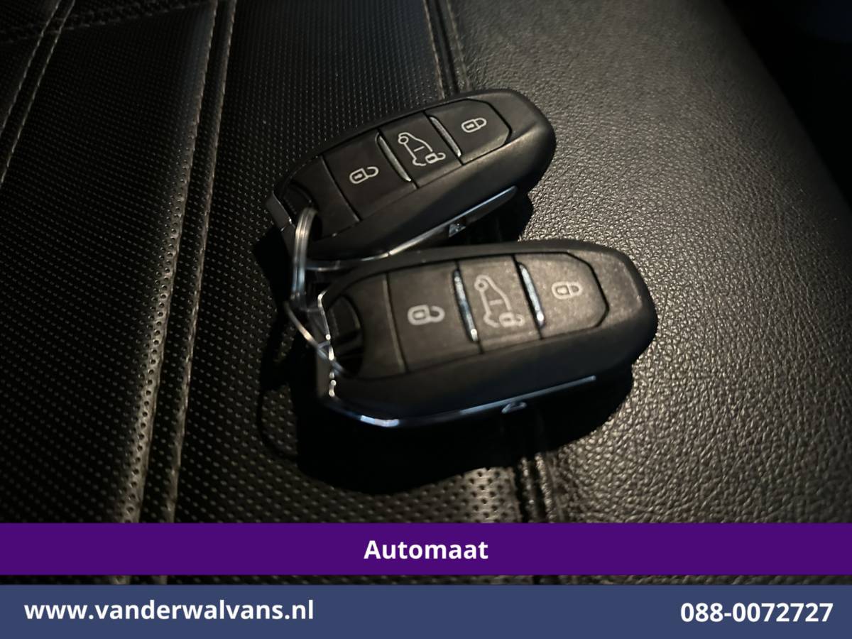 Opel Vivaro Opel Vivaro 2.0 CDTI 177pk Automaat L3H1 Inrichting Euro6 Airco | Camera | Navigatie | Apple Carplay | LM Velgen | Leder Android Auto, Cruisecontrol, 2500kg Trekhaak, Parkeersensoren, Bijrijdersbank
