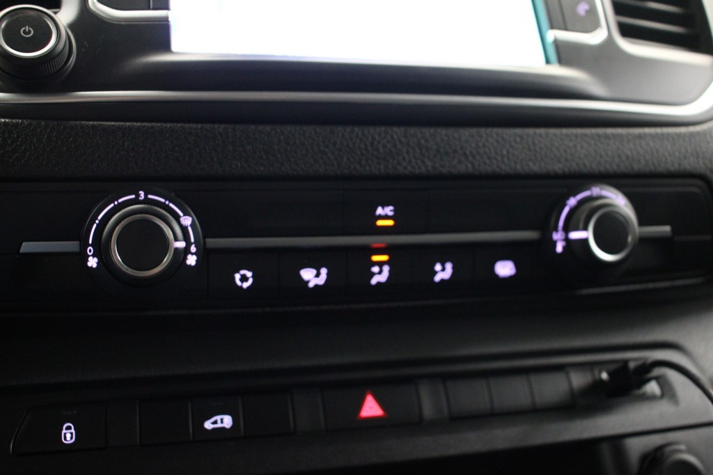 Toyota ProAce Toyota Proace Electric Worker L2H1 Live Extra Range Long 75 kWh – Trekhaak, Carplay, navi