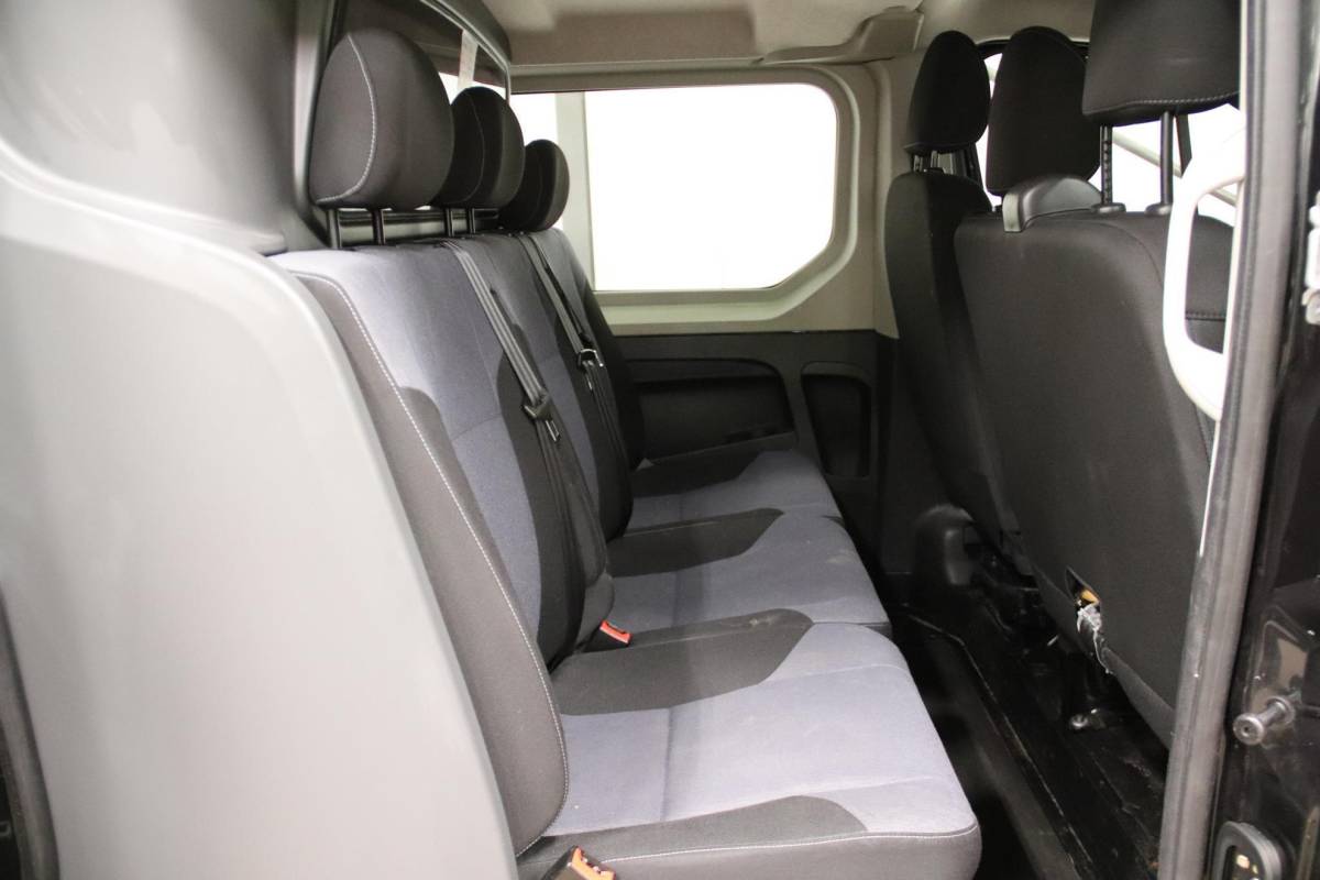Opel Vivaro Opel Vivaro 1.6 CDTI DC Opel Vivaro 1.6 CDTI L1H1 DUBBEL CABINE