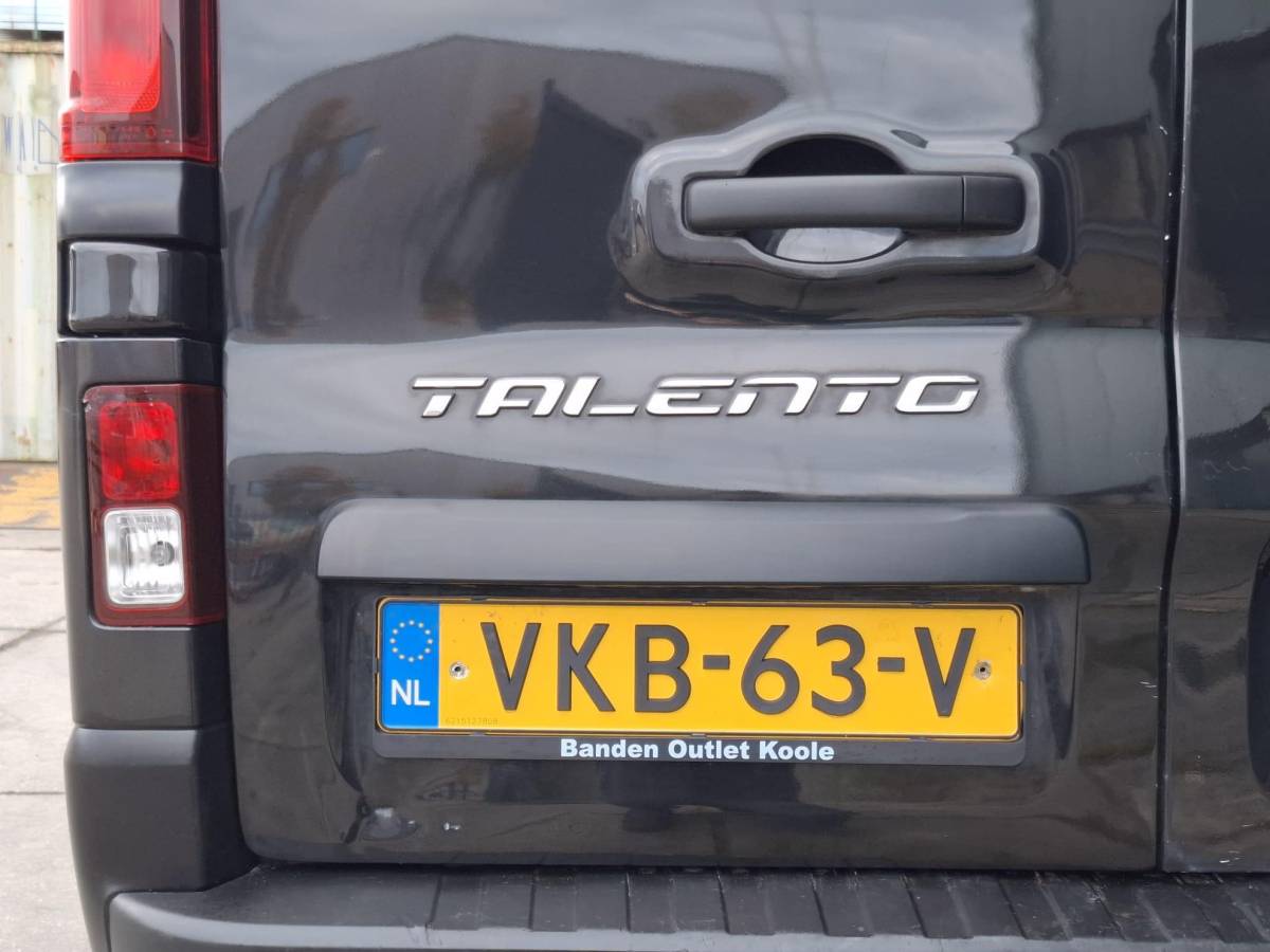 Fiat Talento Fiat Talento 2.0 MultiJet L1H1 Basis AIRCO / CRUISE CONTROLE / TREKHAAK / EURO 6 / 3 ZITS