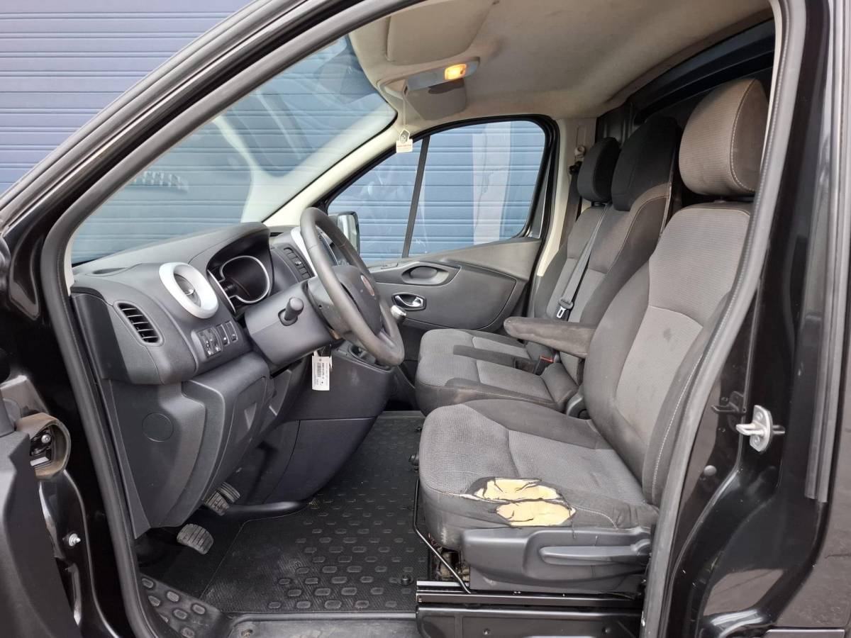 Fiat Talento Fiat Talento 2.0 MultiJet L1H1 Basis AIRCO / CRUISE CONTROLE / TREKHAAK / EURO 6 / 3 ZITS
