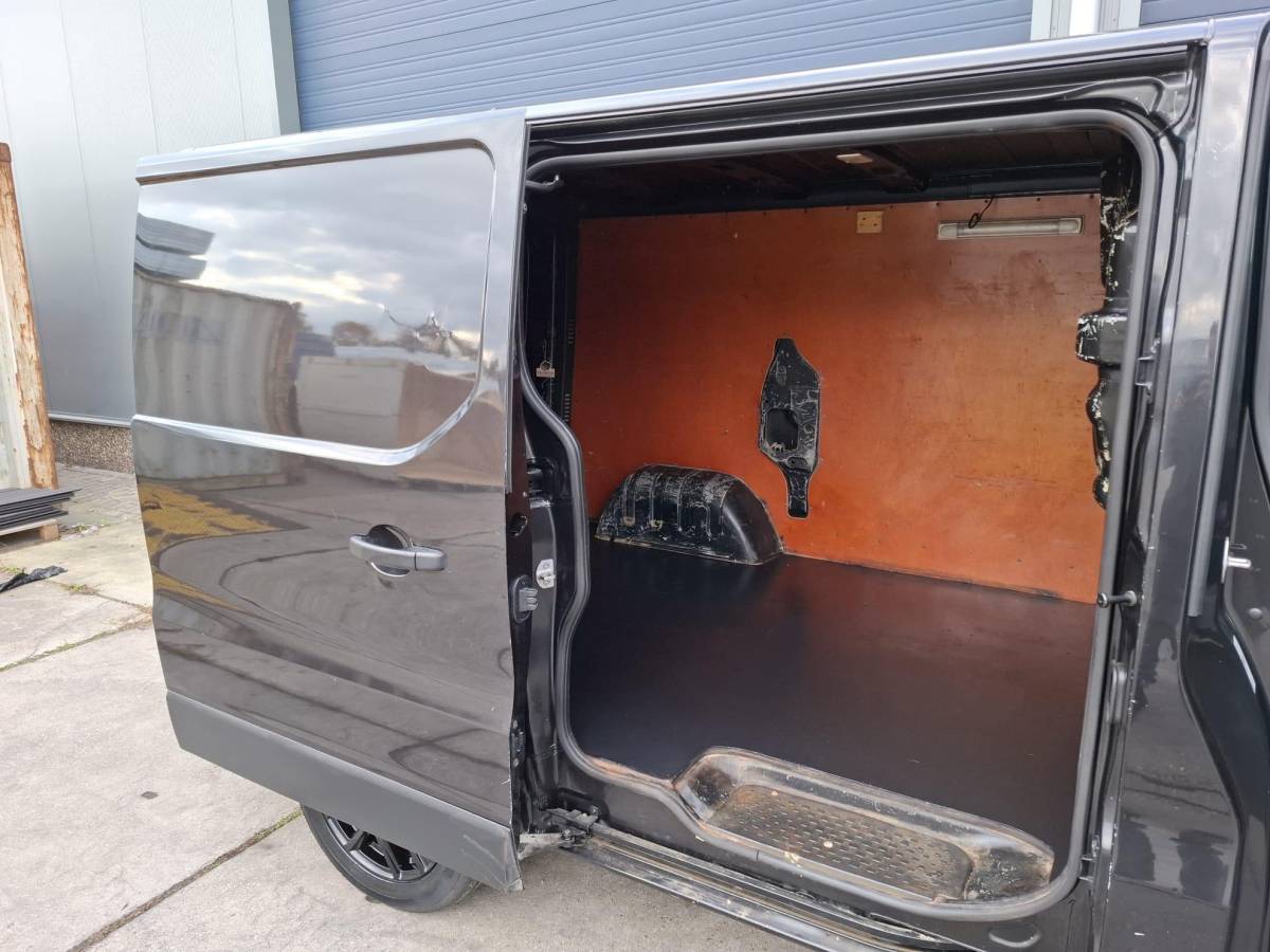 Fiat Talento Fiat Talento 2.0 MultiJet L1H1 Basis AIRCO / CRUISE CONTROLE / TREKHAAK / EURO 6 / 3 ZITS