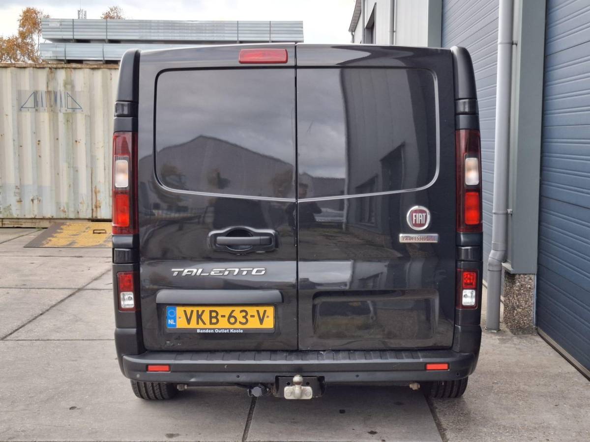 Fiat Talento Fiat Talento 2.0 MultiJet L1H1 Basis AIRCO / CRUISE CONTROLE / TREKHAAK / EURO 6 / 3 ZITS