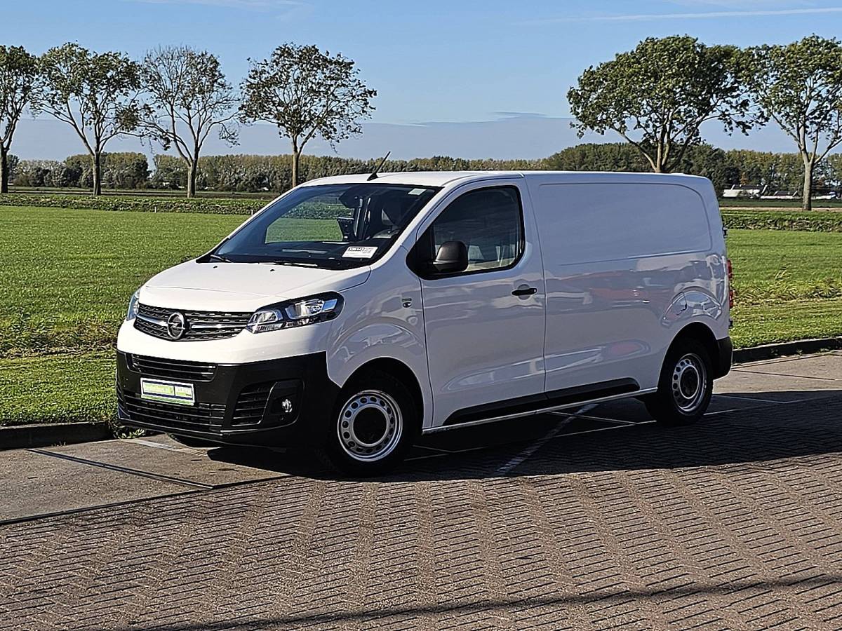 Opel Vivaro OPEL VIVARO 1.5 l2 nap euro6 3-zits!