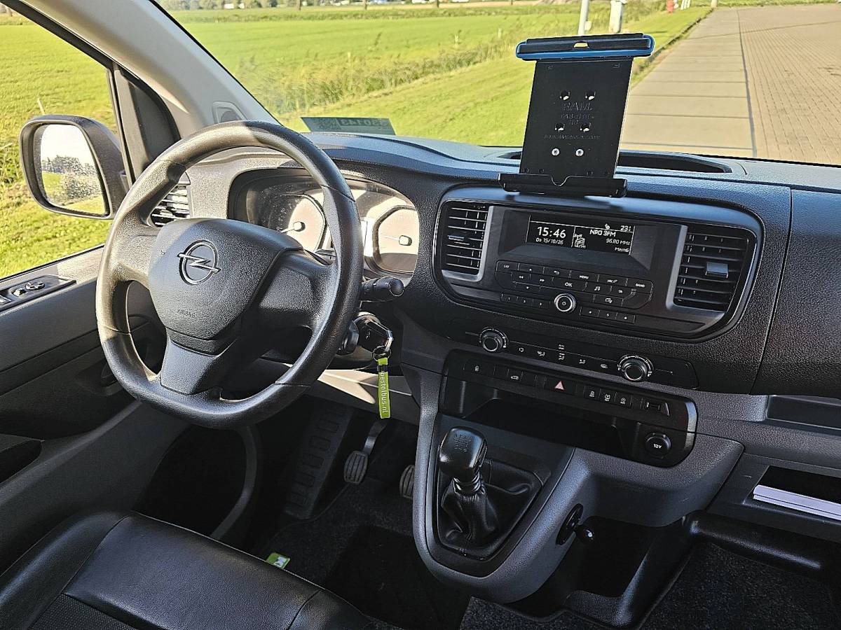 Opel Vivaro OPEL VIVARO 1.5 l2 nap euro6 3-zits!