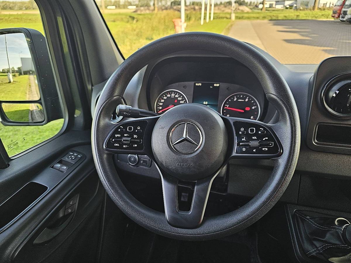 Mercedes-Benz Sprinter MERCEDES-BENZ SPRINTER 317 l3h2 3.5t-ahg led!