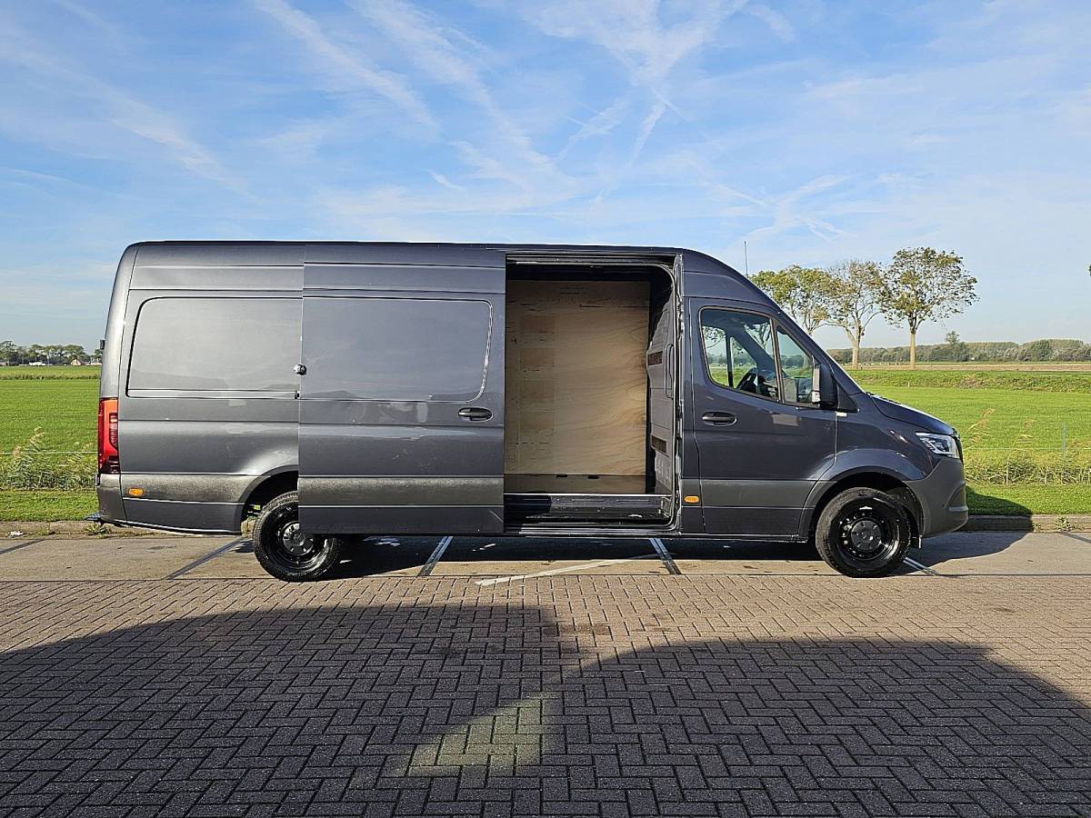 Mercedes-Benz Sprinter MERCEDES-BENZ SPRINTER 317 l3h2 3.5t-ahg led!