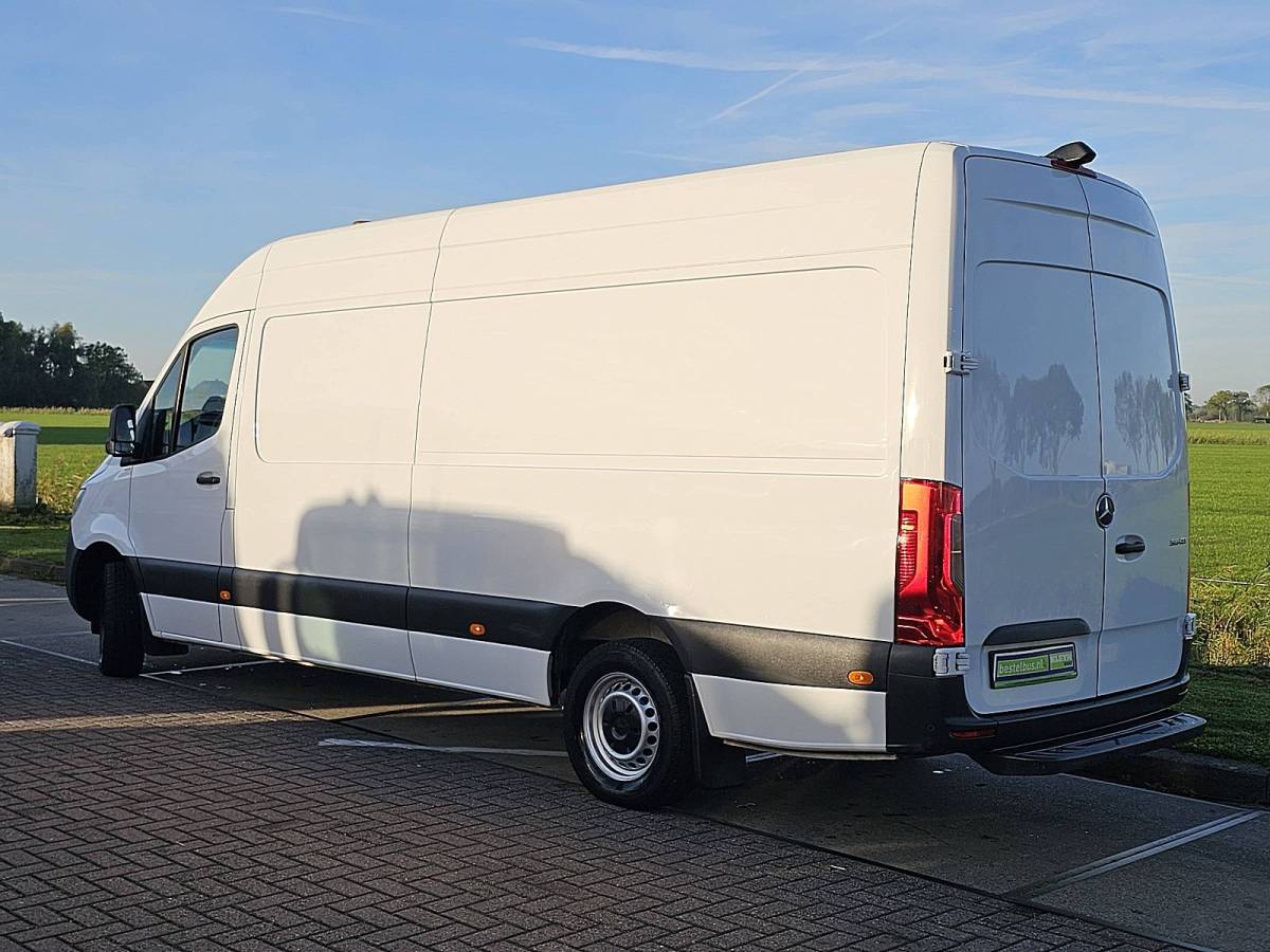 Mercedes-Benz Sprinter MERCEDES-BENZ SPRINTER 316 L3H2 Maxi Automaat Mbux Camera Apple Carplay Airco Euro6 163 PK!