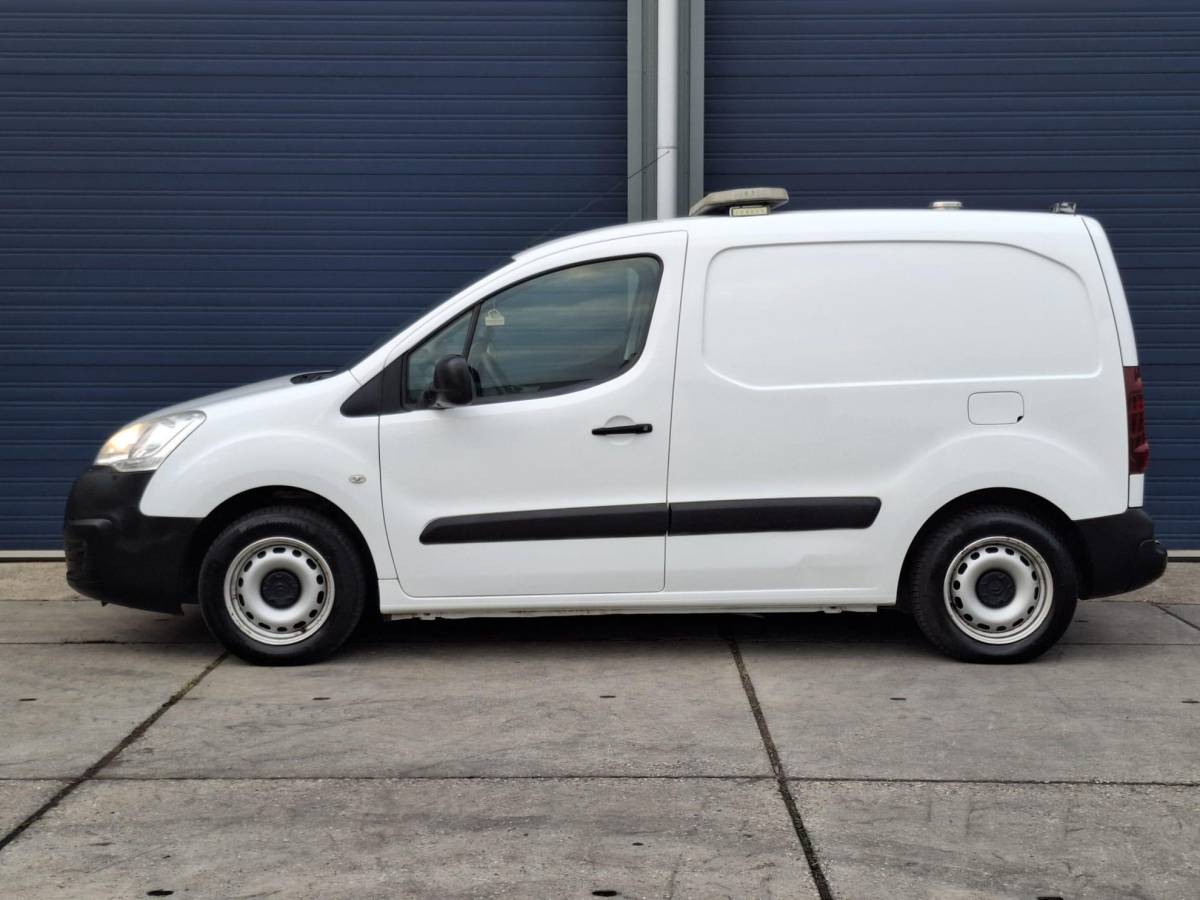 Citroën Berlingo Citroen Berlingo 1.6 BlueHDI 100 Club S&S AIRCO / TREKHAAK / CRUISE CONTROLE / EURO 6 / MARGE !!