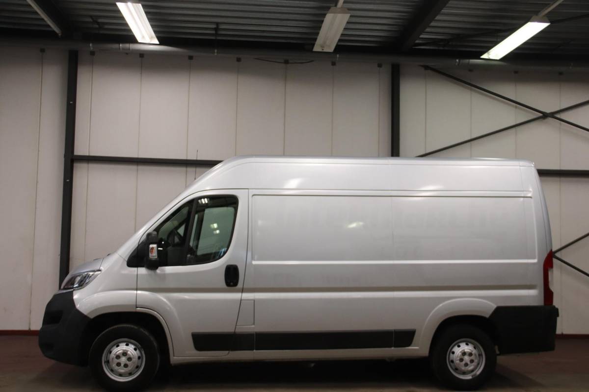 Citroën Jumper Citroen Jumper 35 2.0 BlueHDi 130 L2H2 AIRCO CRUISE CONTROL
