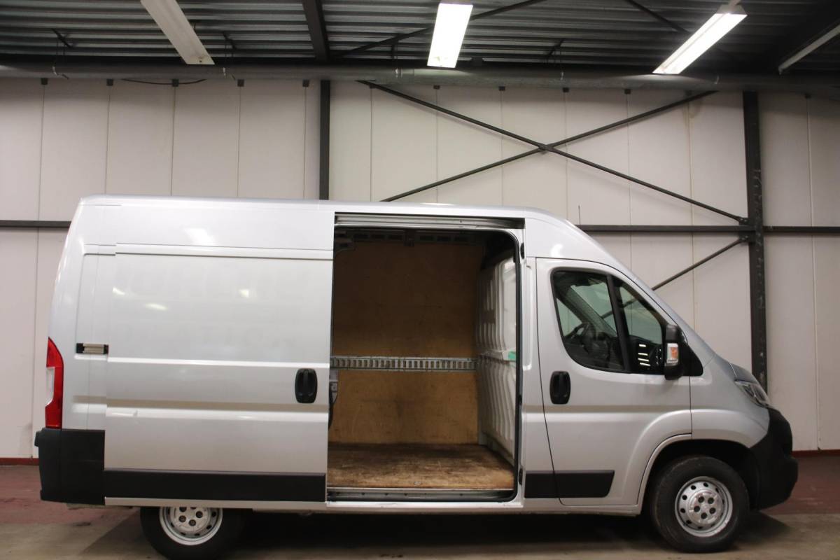 Citroën Jumper Citroen Jumper 35 2.0 BlueHDi 130 L2H2 AIRCO CRUISE CONTROL