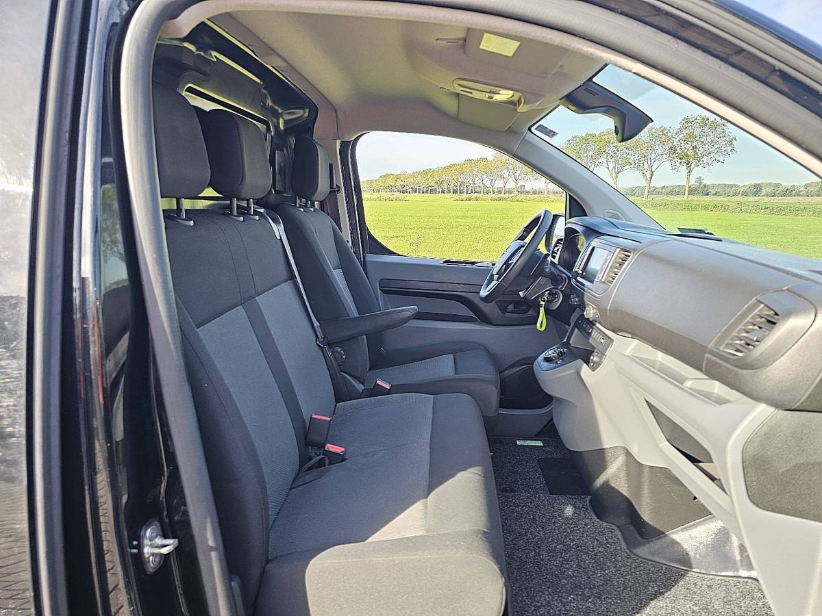 Opel Vivaro OPEL VIVARO 2.0 L2 Navi Automaat NAP Lm-Velgen 145Pk Euro6 1e Eigenaar 3-Zits Onderhoudshistorie!