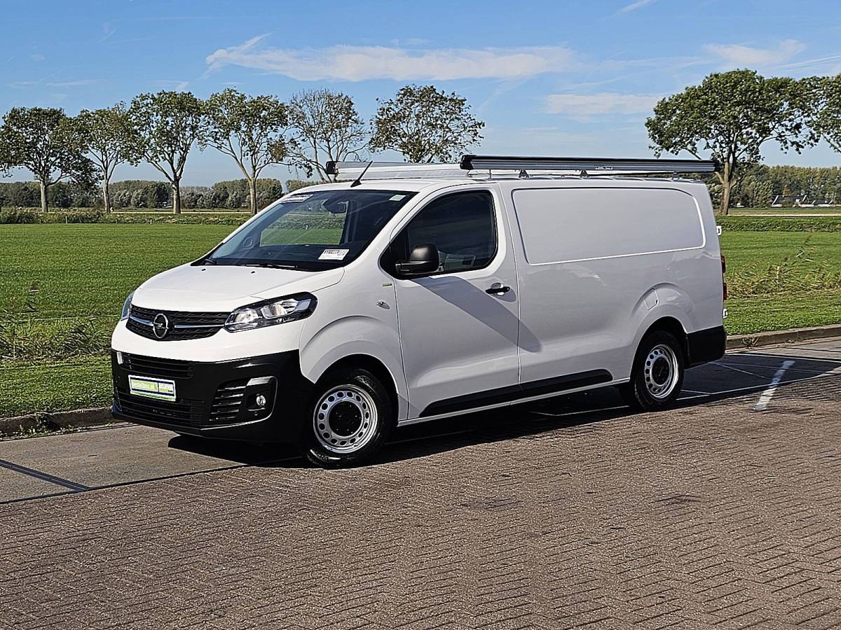 Opel Vivaro OPEL VIVARO 2.0 lang, automaat, airco, navi, pdc, imperiaal, trekhaak, 78 dkm.