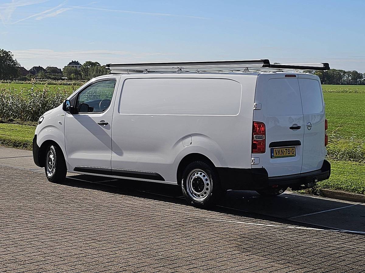 Opel Vivaro OPEL VIVARO 2.0 lang, automaat, airco, navi, pdc, imperiaal, trekhaak, 78 dkm.