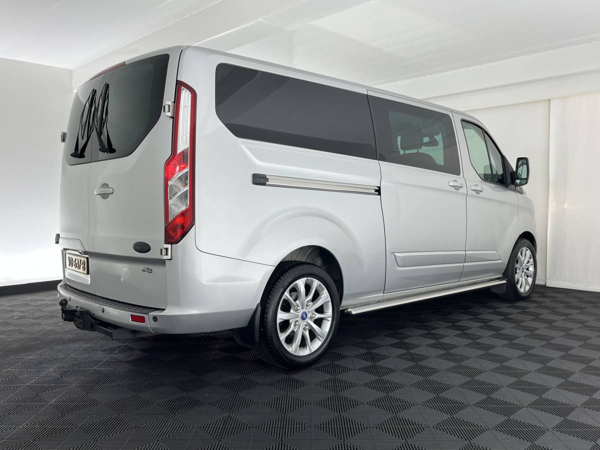 Ford Transit Custom Ford Transit Custom 290 2.2 TDCI L2H1 Limited DC *DUBBEL-CABINE | DUBBELE-SCHUIFDEUR | LEATHER | NAVI-FULLMAP | CAMERA | AIRCO | CRUISE | PDC | 16”ALU | TOWBAR*