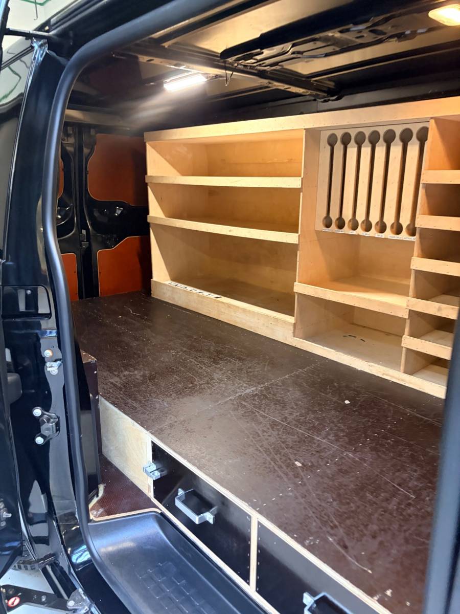 Opel Vivaro Opel Vivaro Automaat 2.0 CDTI 144pk euro6 L3H1 Edition, 3persoons, Airco, CruiseControl, Navigatie, Trekhaak, Rijklaarprijs