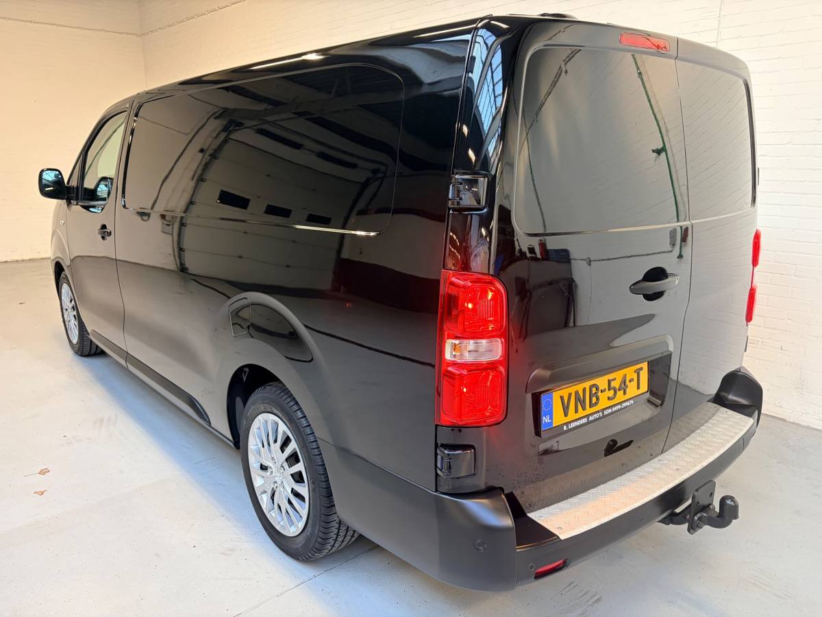 Opel Vivaro Opel Vivaro Automaat 2.0 CDTI 144pk euro6 L3H1 Edition, 3persoons, Airco, CruiseControl, Navigatie, Trekhaak, Rijklaarprijs