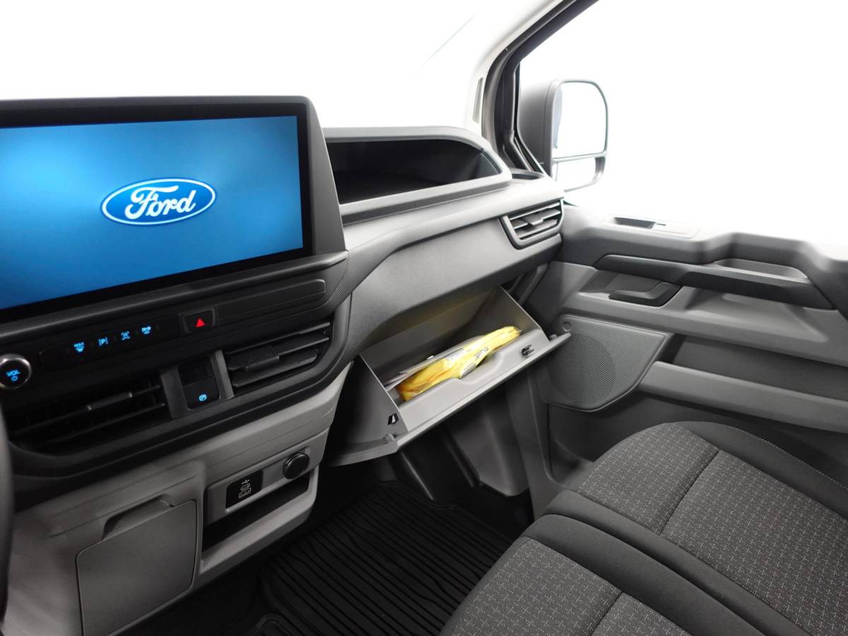 Ford Transit Custom Ford Transit Custom 300 2.0 TDCI L2H1 Trend Automaat Airco Navigatie Cruise