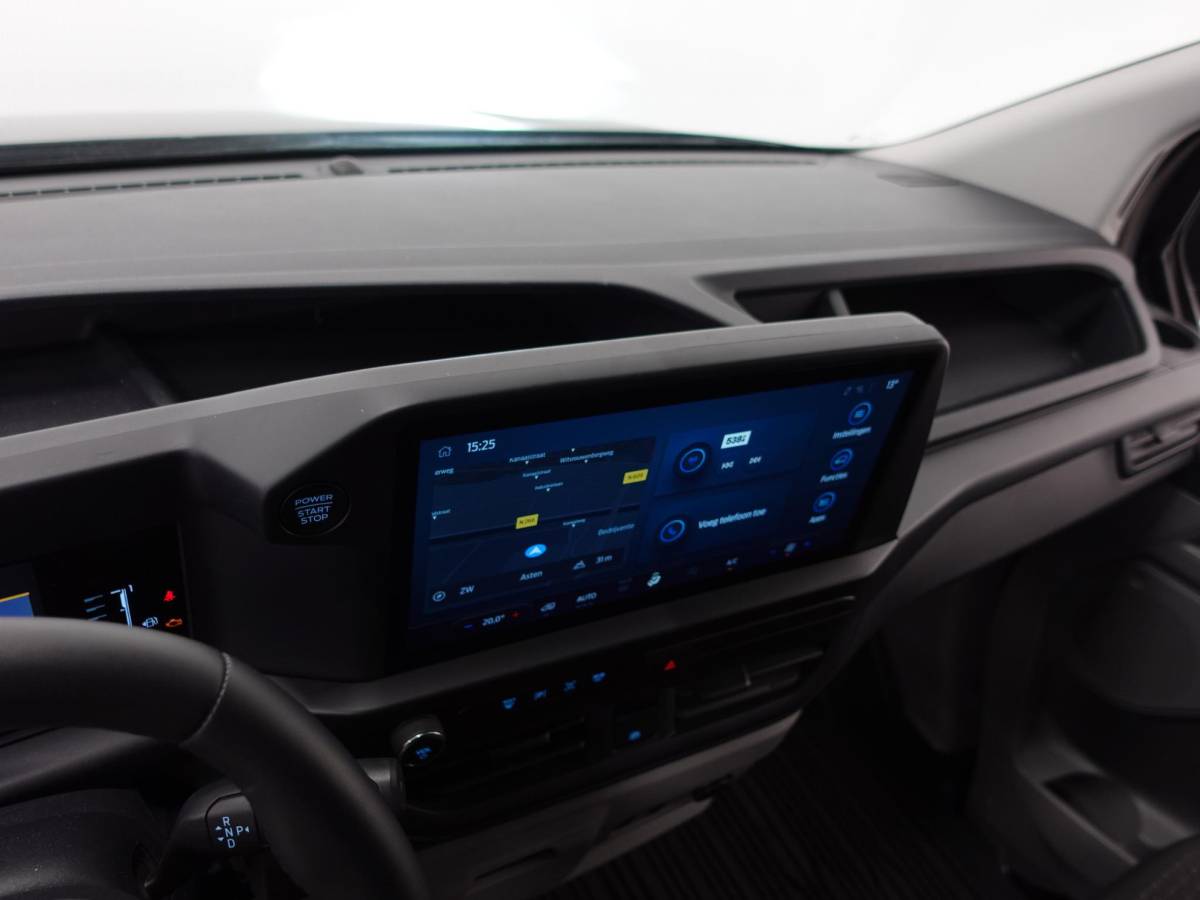 Ford Transit Custom Ford Transit Custom 300 2.0 TDCI L2H1 Trend Automaat Airco Navigatie Cruise
