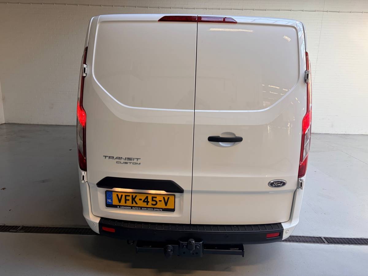 Ford Transit Custom Ford Transit Custom Servicewagen 320 2.0 TDCI euro6 L2H1 Trend 3Persoons, 2xSchuifdeur, Sortimo, Trekhaak, RIJKLAARPRIJS!