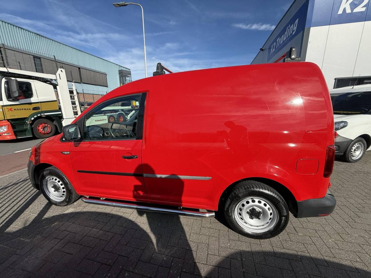 Volkswagen Caddy Volkswagen Caddy 2.0 TDI L1H1 BMT Trendline Euro-6 Airco Carplay