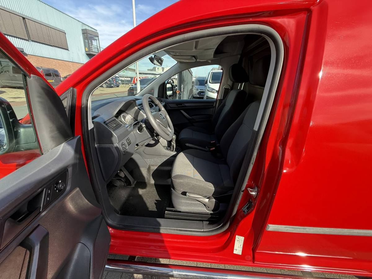 Volkswagen Caddy Volkswagen Caddy 2.0 TDI L1H1 BMT Trendline Euro-6 Airco Carplay