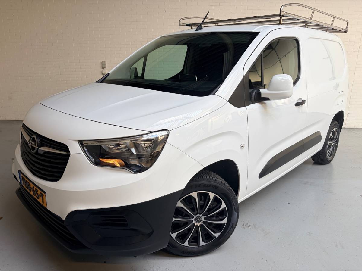 Opel Combo Opel Combo 1.5D 102pk euro6 L1H1 Edition, Imperiaal, Kasten, Trekhaak, Airco, Navigatie, CruiseControl, RIJKLAARPRIJS!