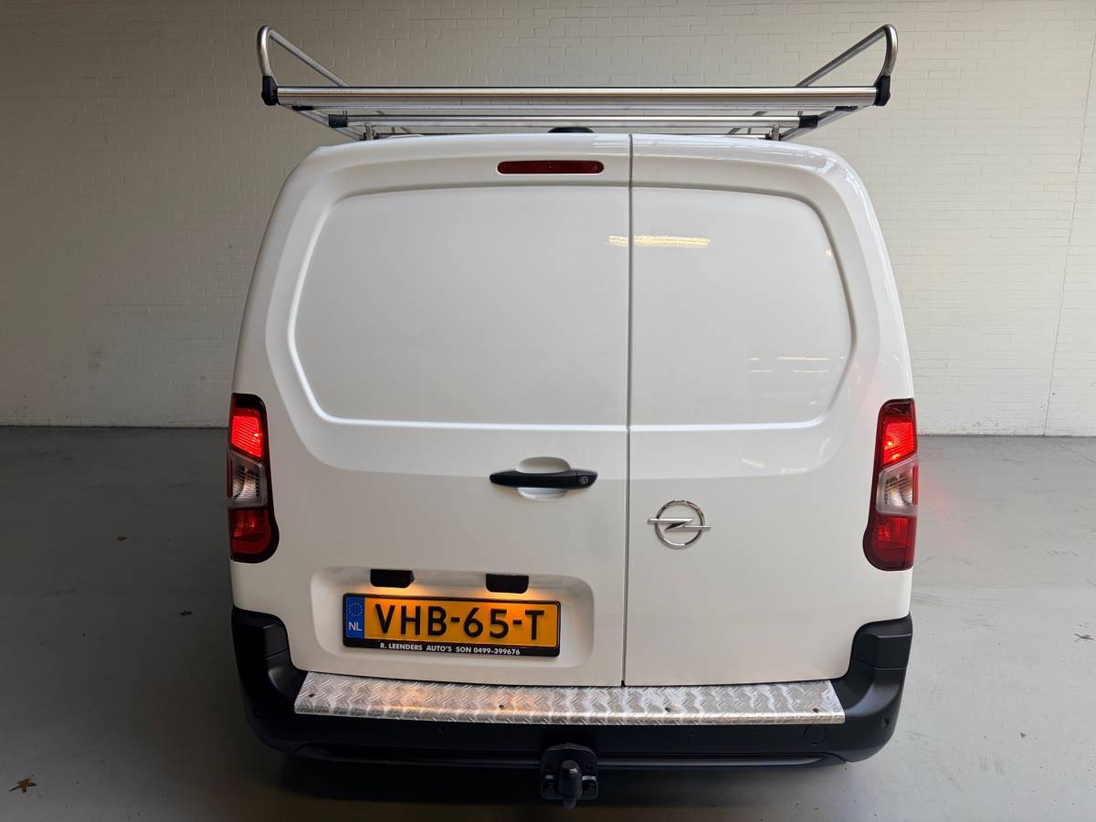 Opel Combo Opel Combo 1.5D 102pk euro6 L1H1 Edition, Imperiaal, Kasten, Trekhaak, Airco, Navigatie, CruiseControl, RIJKLAARPRIJS!