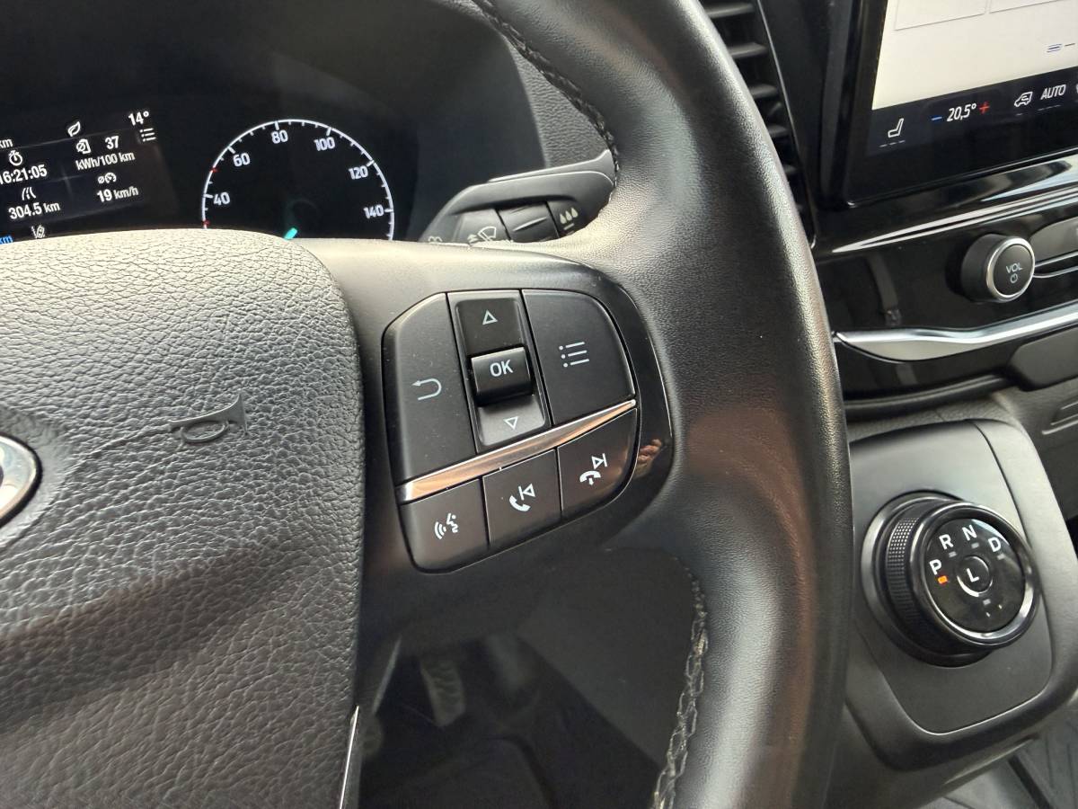 Ford E-Transit Ford e-Transit e-Transit 68kWh 184PK