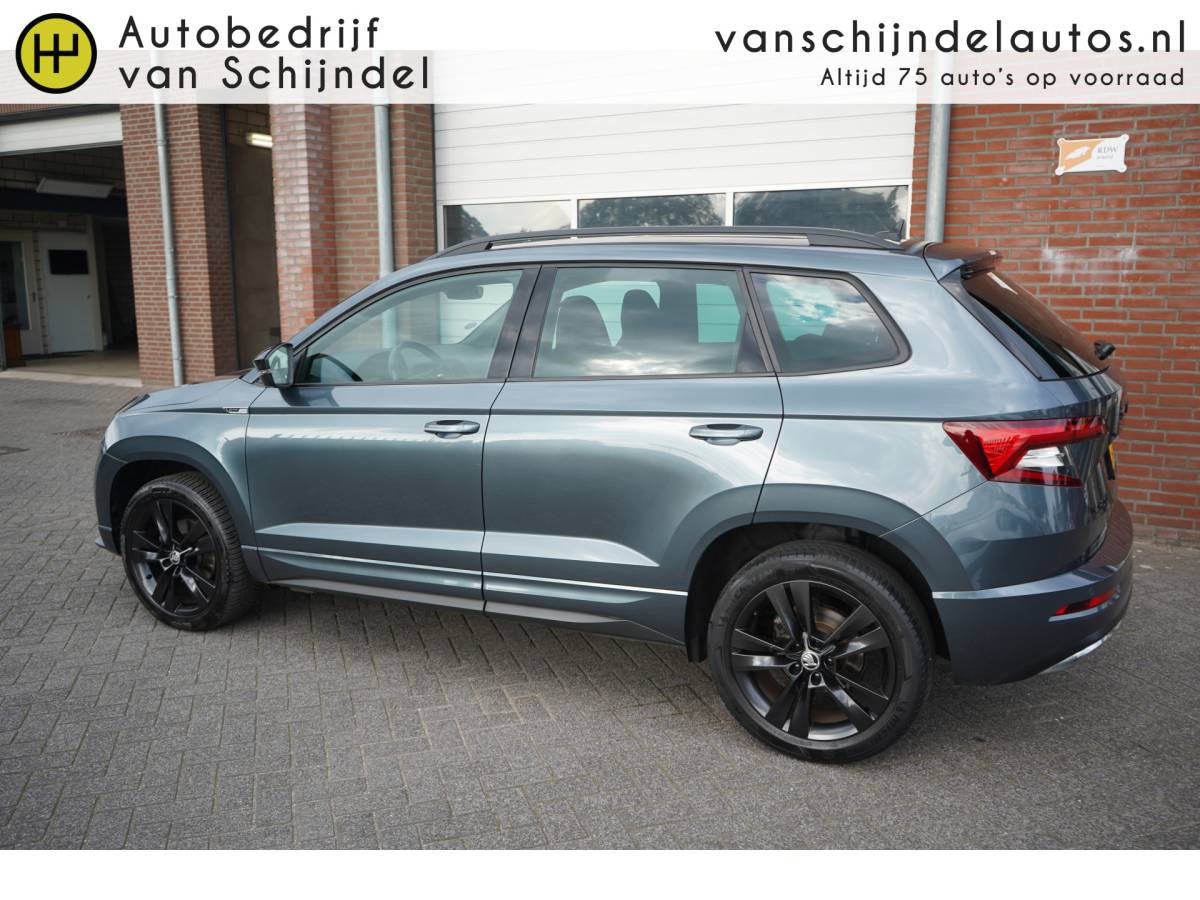 Škoda Karoq ŠKODA Karoq 1.5 TSI ACT 150PK SPORTLINE BUSINESS VOL LUXE PANORAMADAK ZWARTE HEMEL CAMERA STOEL+STUURVERWARMING ADAPTIEVE CRUISE ANDROID/APPLECARPLAY NAVI CLIMA PDC V+A BLUETOOTH 18INCH ENZ…