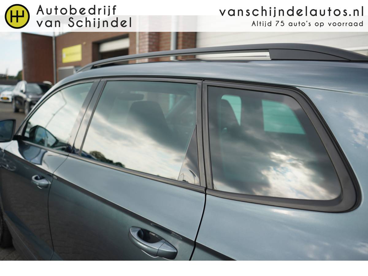 Škoda Karoq ŠKODA Karoq 1.5 TSI ACT 150PK SPORTLINE BUSINESS VOL LUXE PANORAMADAK ZWARTE HEMEL CAMERA STOEL+STUURVERWARMING ADAPTIEVE CRUISE ANDROID/APPLECARPLAY NAVI CLIMA PDC V+A BLUETOOTH 18INCH ENZ…