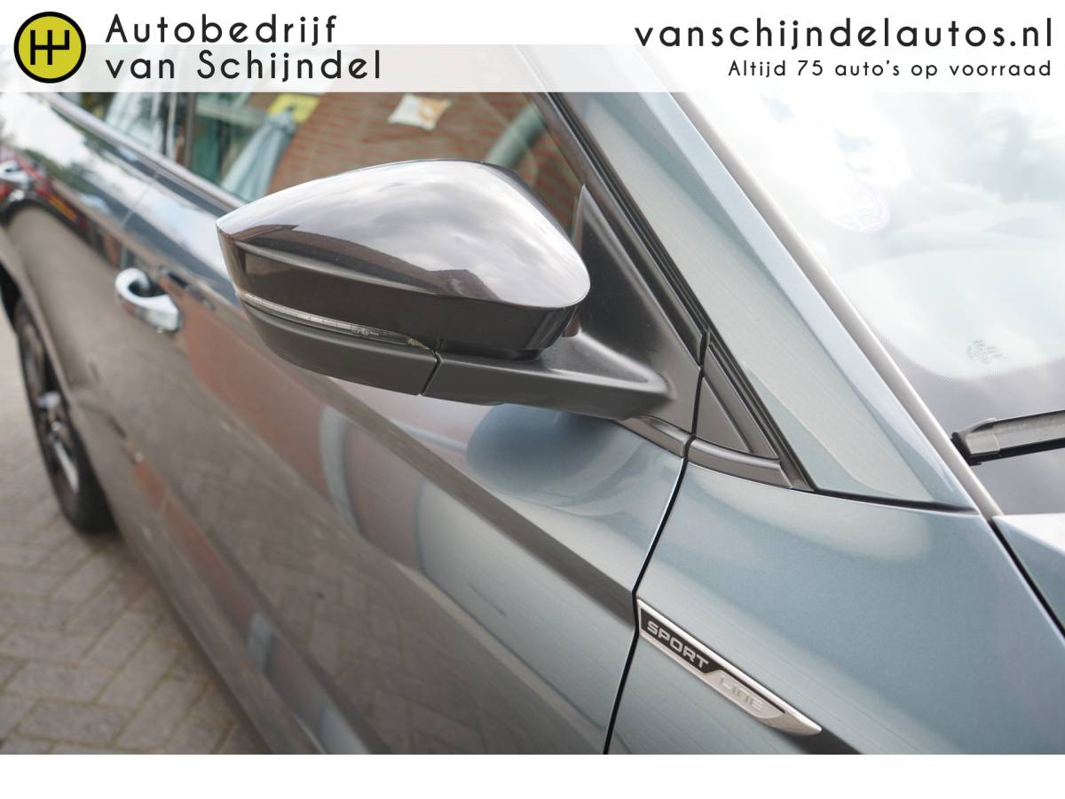 Škoda Karoq ŠKODA Karoq 1.5 TSI ACT 150PK SPORTLINE BUSINESS VOL LUXE PANORAMADAK ZWARTE HEMEL CAMERA STOEL+STUURVERWARMING ADAPTIEVE CRUISE ANDROID/APPLECARPLAY NAVI CLIMA PDC V+A BLUETOOTH 18INCH ENZ…